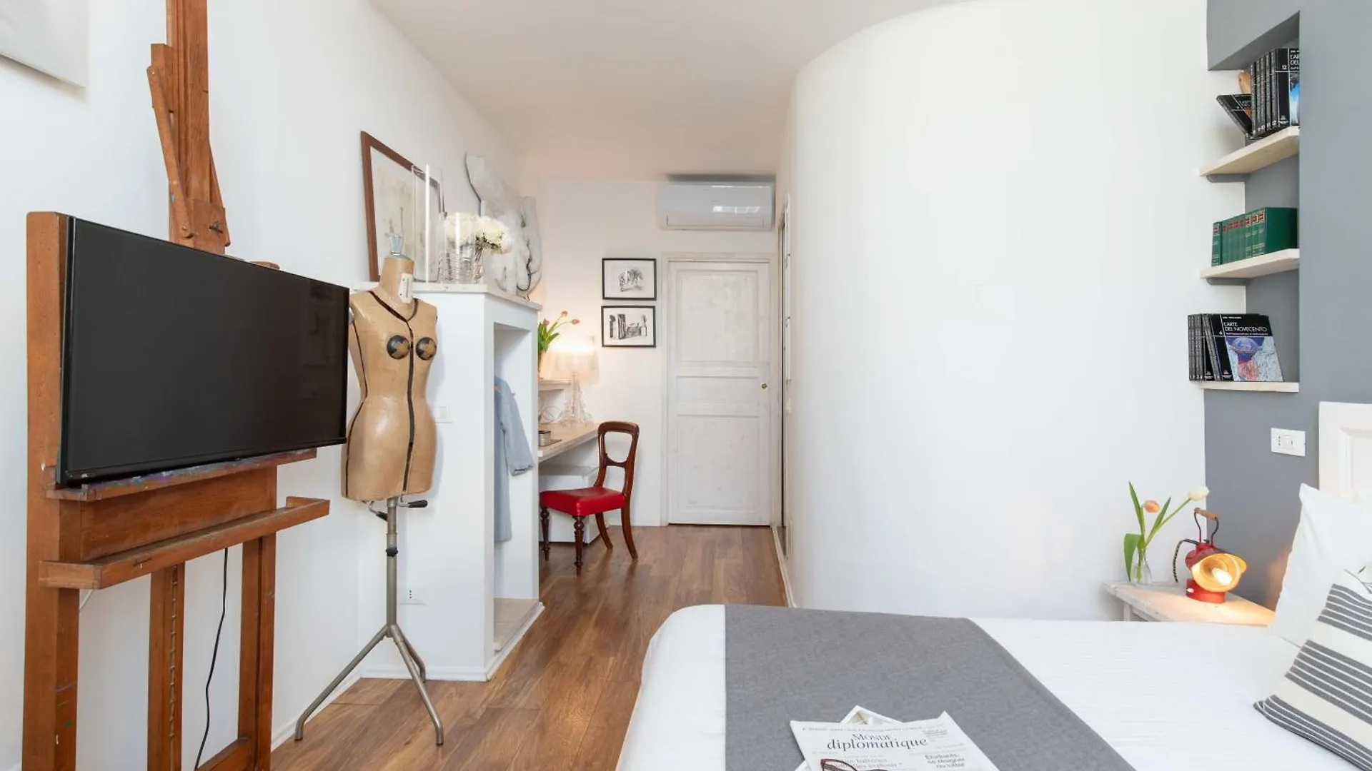 900 - Guest House Livorno Itálie