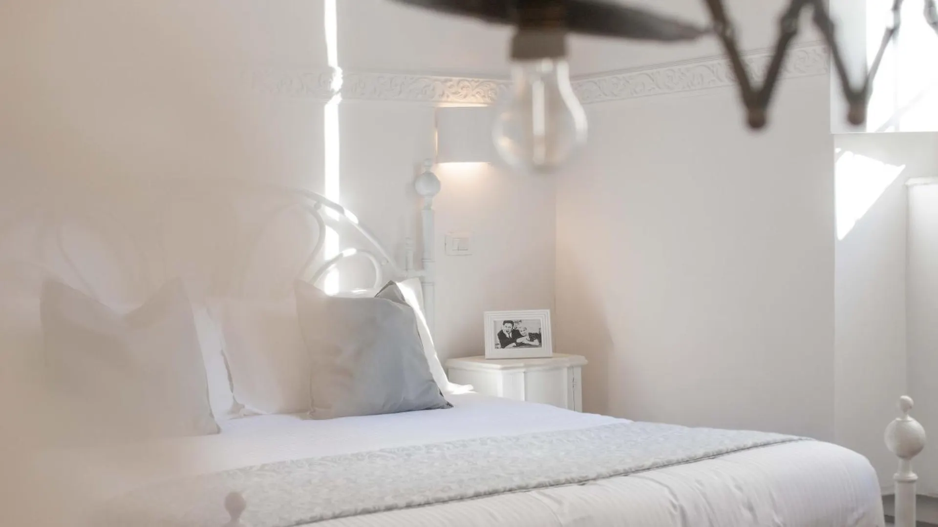 900 - Guest House Livorno Itálie