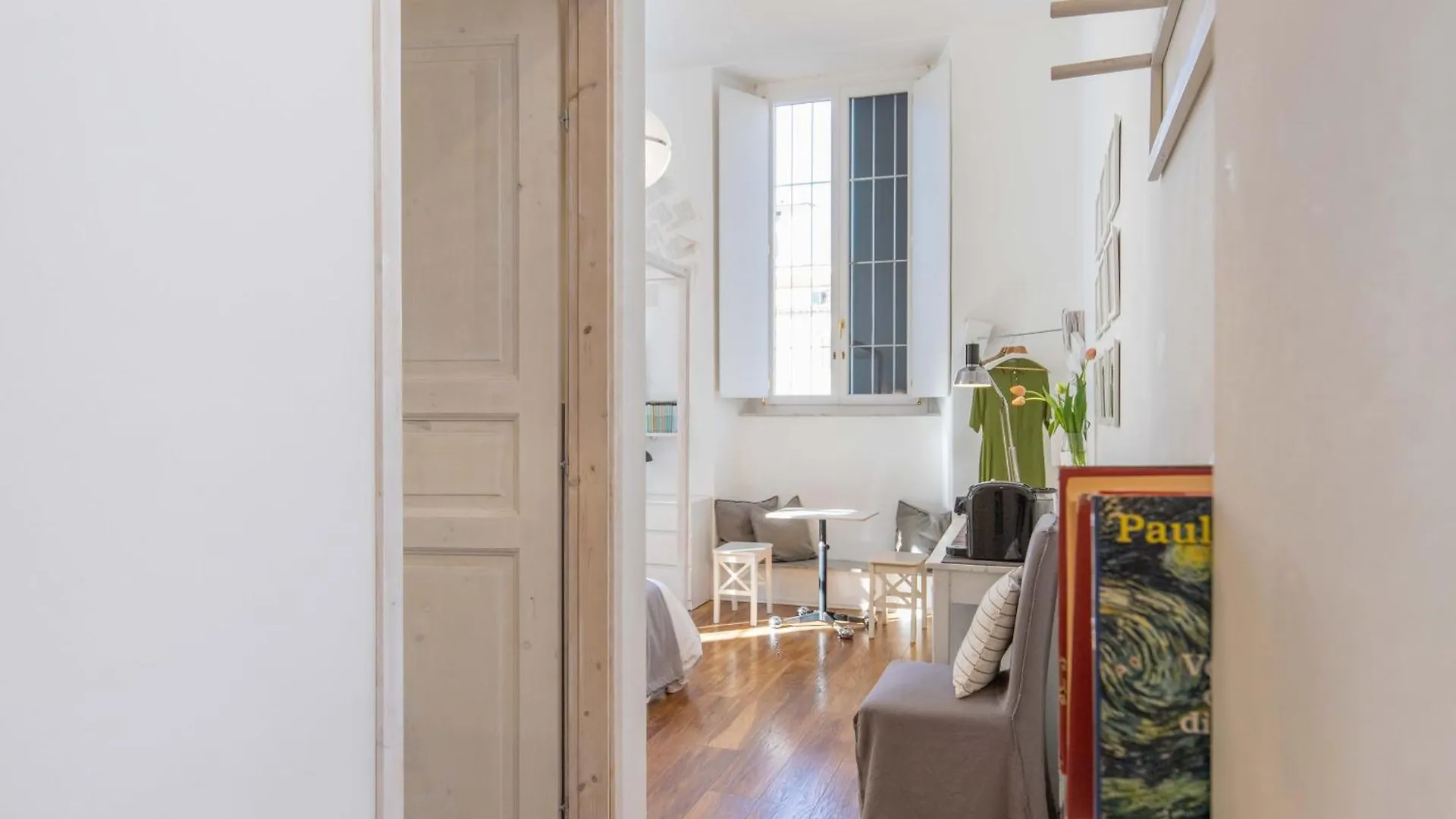 900 - Guest House Livorno