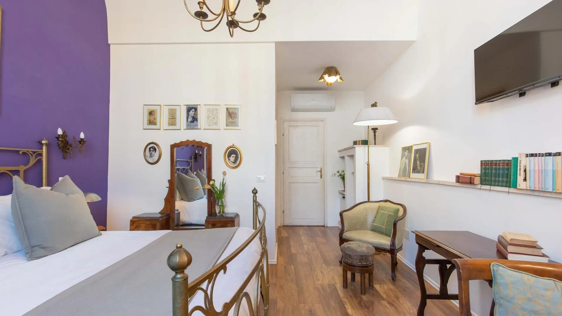 900 - Guest House Livorno