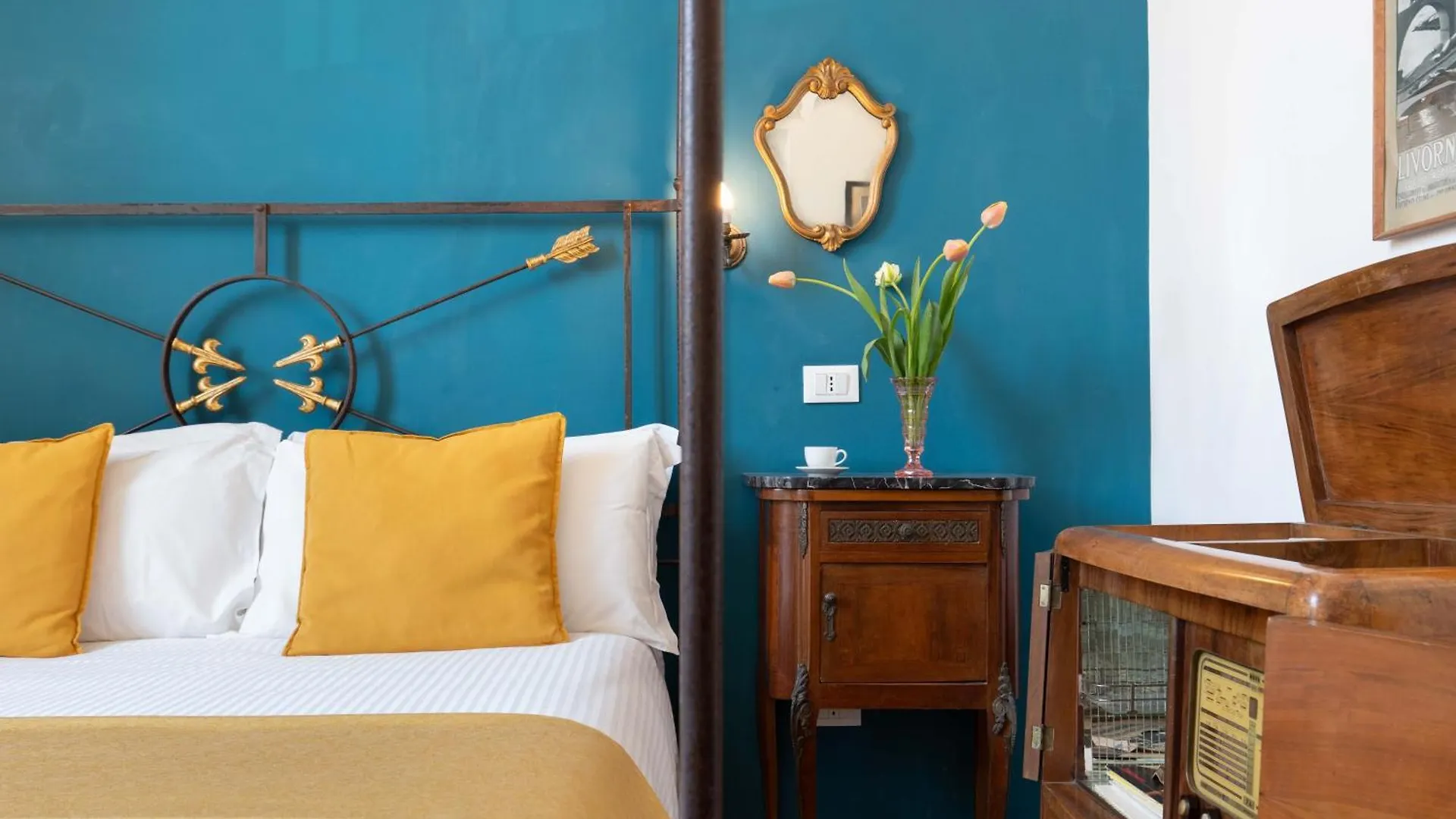 900 - Guest House Livorno Italy